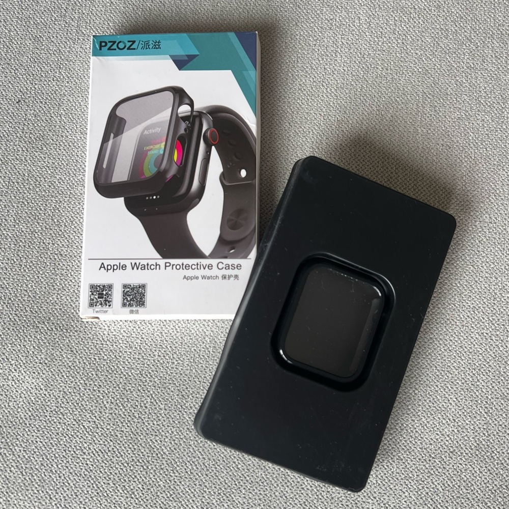 Black Apple Watch Protective Case for SE/Series 6 5 4 Screen Protector 40mm